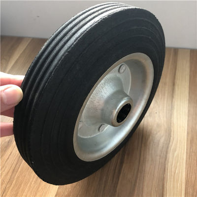 عجلات مطاطية صلبة 8 × 2 للإطارات المطاطية الصلبة ذات المحور الصلب للعربات لـ Dolly